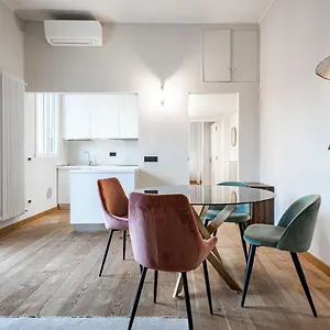  Appartamento Montello Livings, Exclusive Terrace And Skyline View